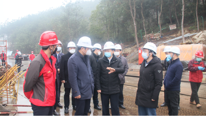 重庆市副秘书长岳顺到合璧津高速视察防疫,复工情况